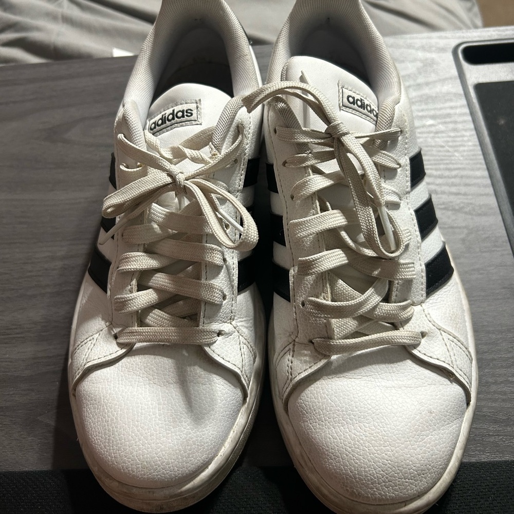 Adidas Women’s Cloudfoam Grand Court 2.0 W8.5